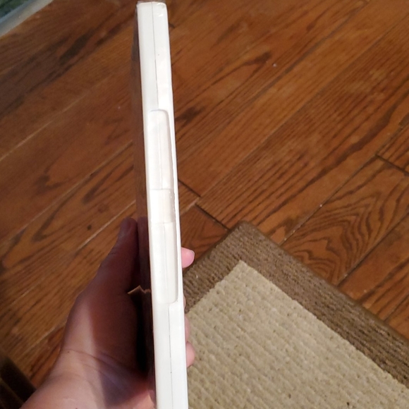 Mariah Carey's All I Want for Christmas is You DVD - Picture 3 of 5